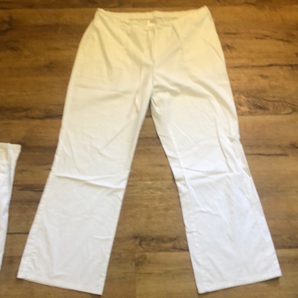 Code happy scrub pants - Picture 2 of 2